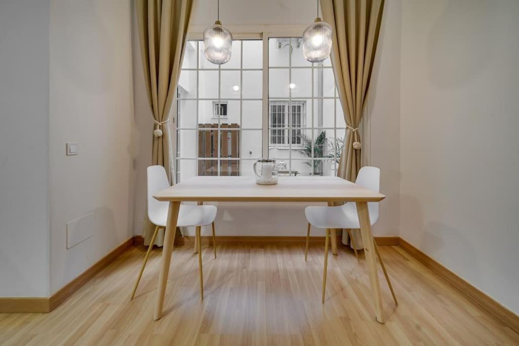 Encantador Apartamento Con Patio 말라가 외부 사진